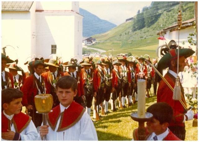 1973-PrimizSiardHoertnagl.jpg - 1973 - Feierliche Primiz von Oswald Hoertnagl.